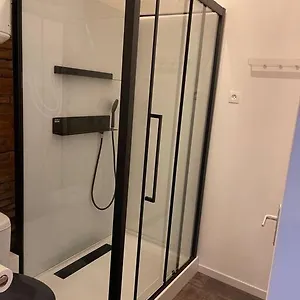 T2 - 2e Etage Appartement